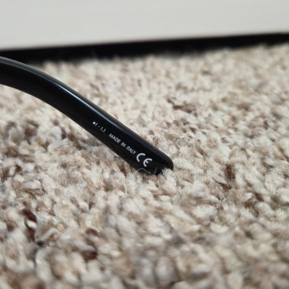Dior Signature B2U Sunglasses - Picture 5 of 10